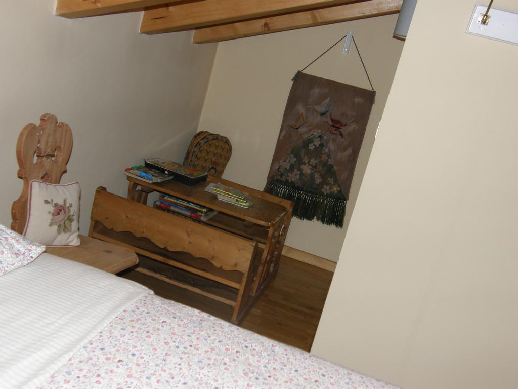 La Casa Del Gelsomino Apartman Ospedaletto Szoba fotó
